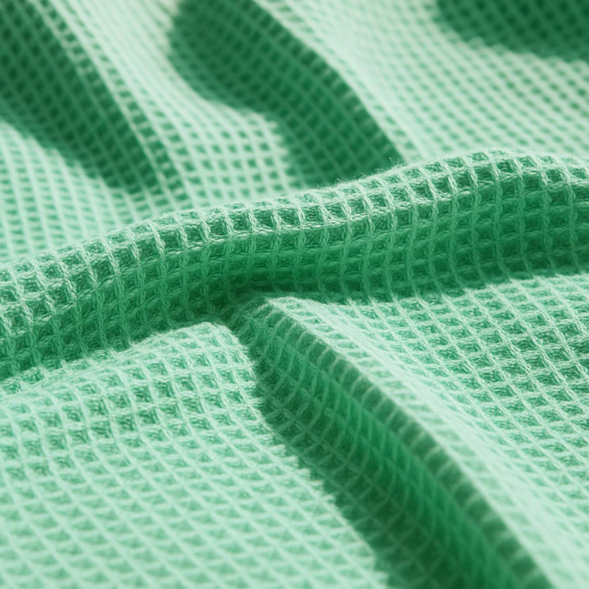 Snoozr Waffle Blanket – Ultra Soft & Breathable